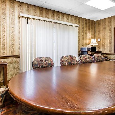 Executive Inn And Suites 엔터프라이즈 외부 사진