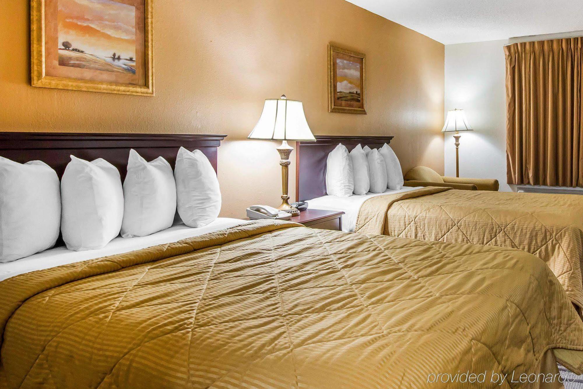 Executive Inn And Suites 엔터프라이즈 외부 사진