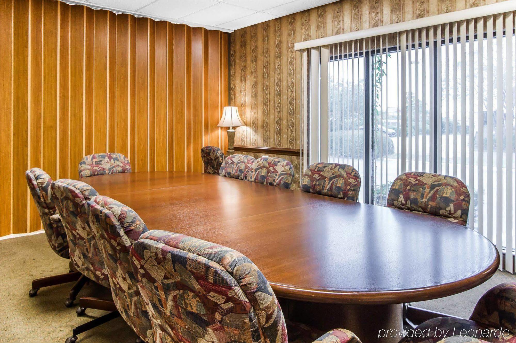 Executive Inn And Suites 엔터프라이즈 외부 사진